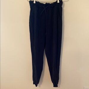 Lululemon stretch high rise jogger size 6